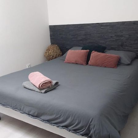 Doga Bel Appartement 1Er Etage 4 Personnes Bebe Reims Kültér fotó